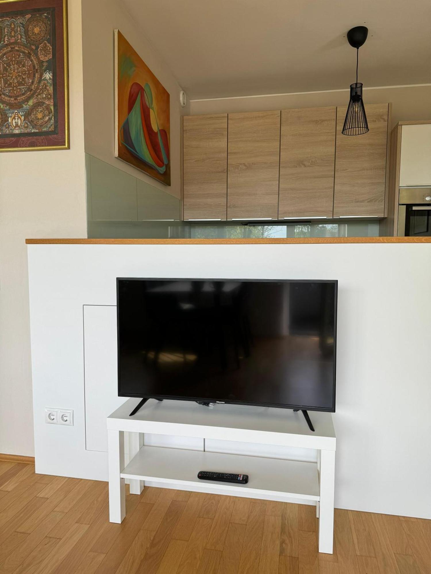 Reside In The Golden Wave Apartment *