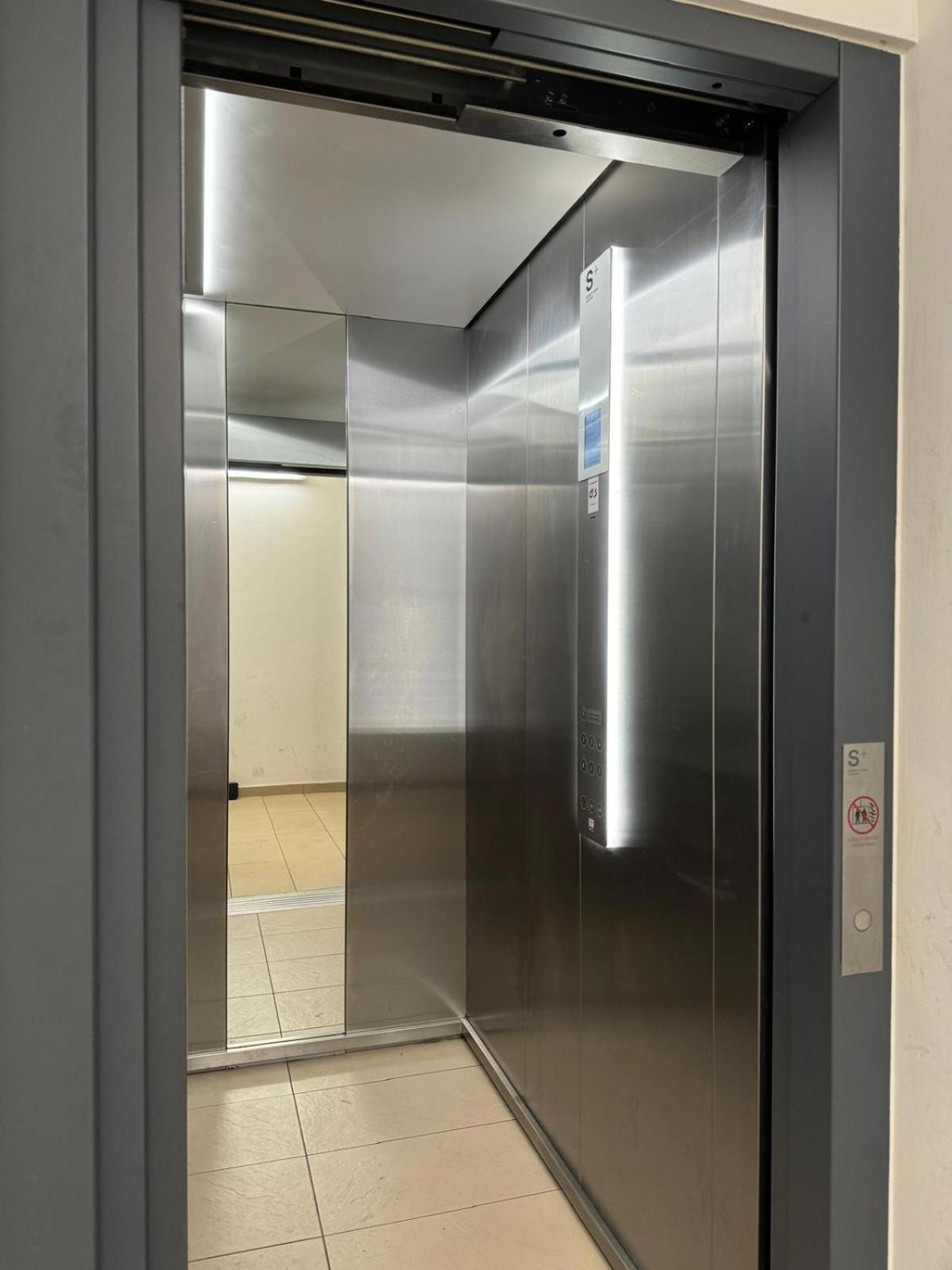 Apartment Reside In The Golden Wave Graz